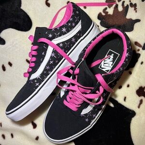 ✨NEW W/OUT TAGS VANS SIZE 9.5✨